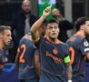 Lautaro esulta dopo il gol in Inter-Kairat Almaty