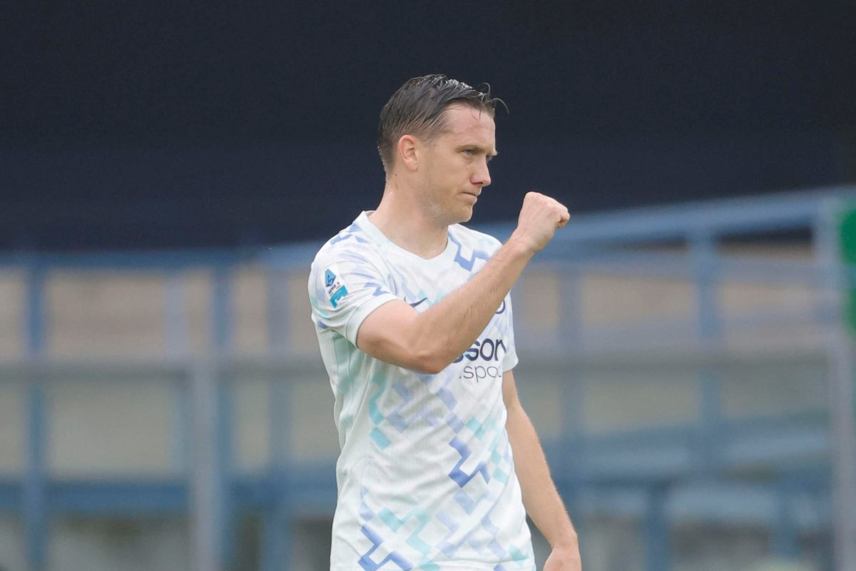 Zielinski dopo il gol al Verona