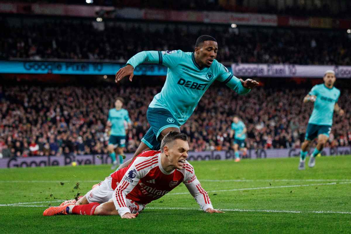 Tchatchoua in azione col Wolverhampton