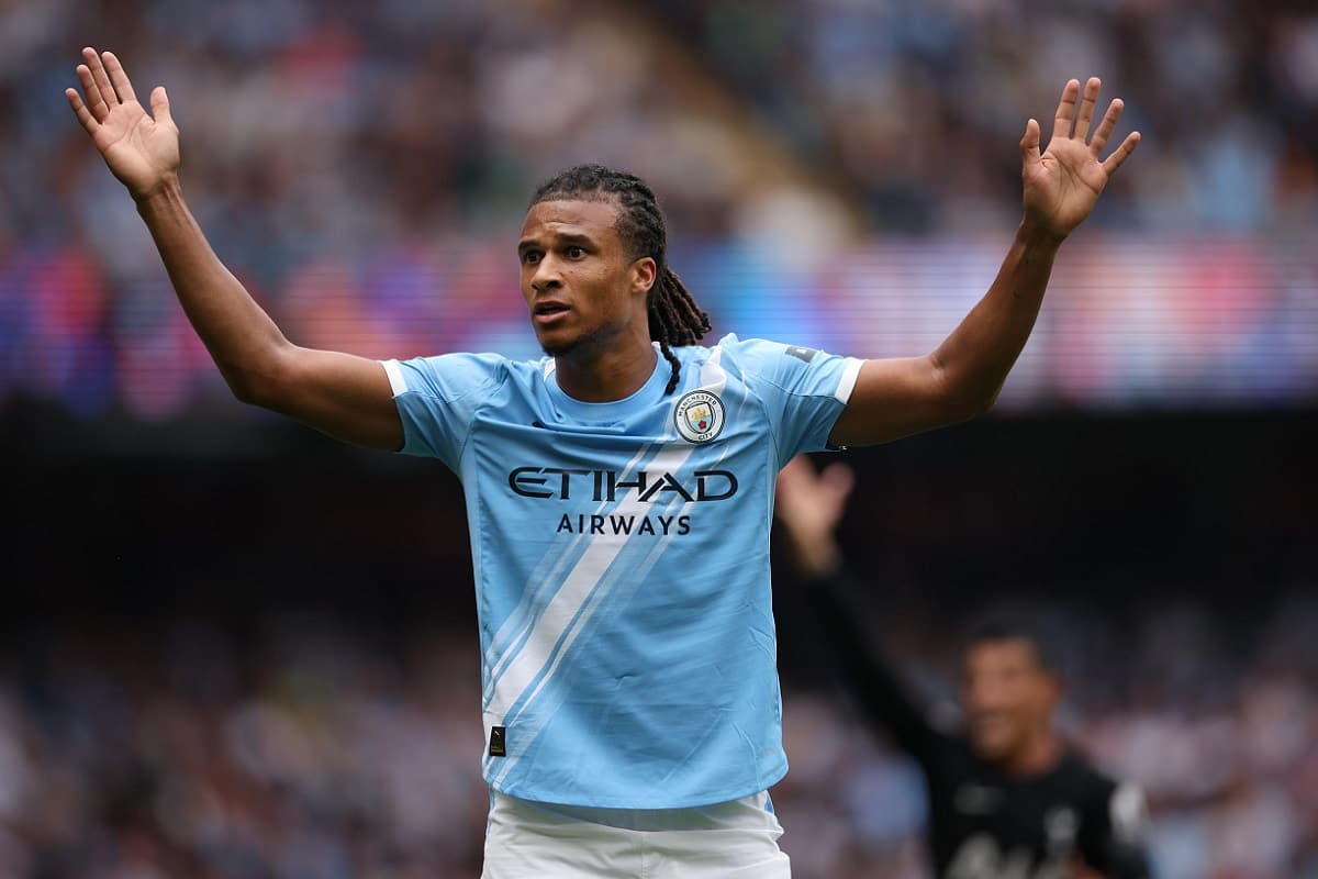 Calciomercato Inter, infortunio al City: salta Ake