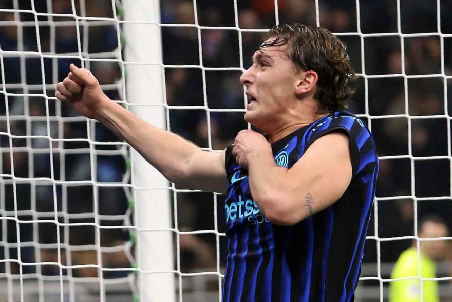 Pio Esposito esulta dopo il gol in Inter-Lecce