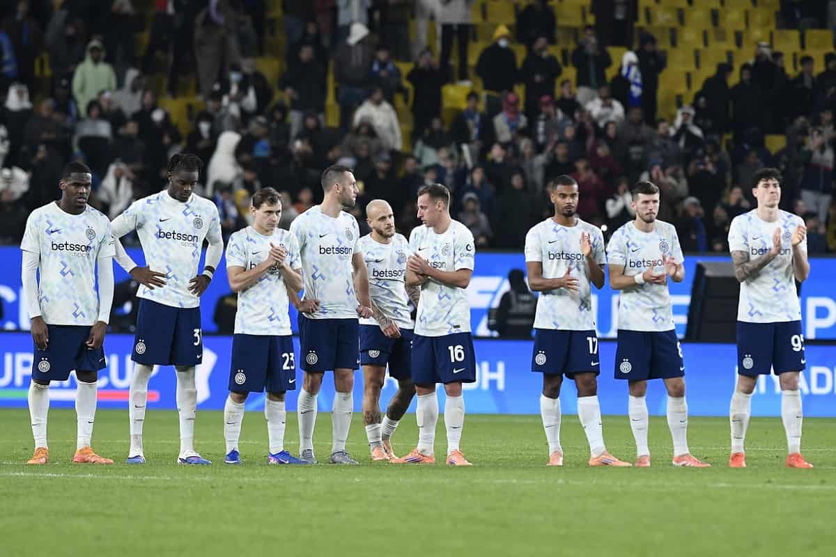 Inter, Caressa contro Acerbi e Mkhitaryan