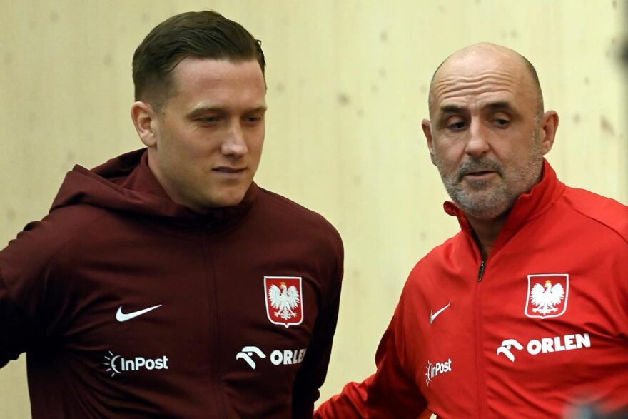 Inter, Zielinski si allena a parte con la Polonia