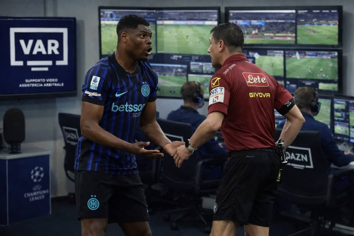 Audio Var Inter-Atalanta, Gariglio e Chiffi imbarazzanti