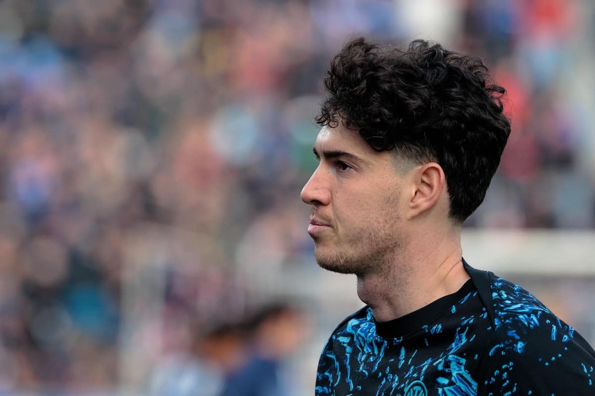 Calciomercato Inter, Bastoni resta e parte Carlos Augusto